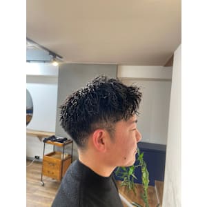 緩めのツイストスパイラル