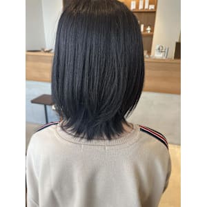 ブルーブラック