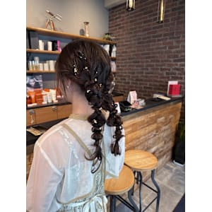 ふわっと可愛いツイン編み下ろし