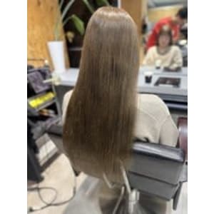 ミルキーベージュ - newi 池袋【ネウィ イケブクロ】掲載中