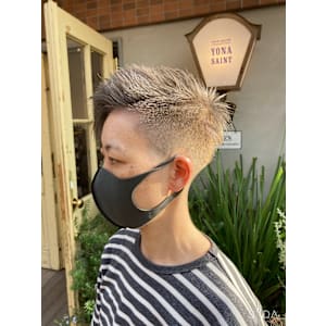 hair salon カミナ×スタイル