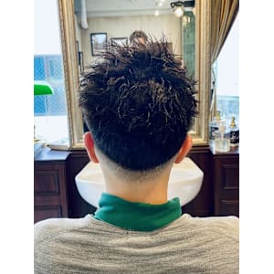 【20代 男性】ロンドンツイストフェード（大宮/バーバー）