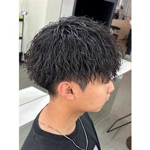 メンズマッシュ　ツイストスパイラルパーマ