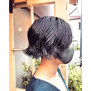 Yona Saint×スタイル