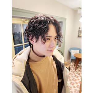 Yona Saint×スタイル