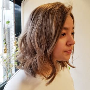 Yona Saint×スタイル