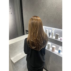 簡単ワンカールで決まるレイヤースタイル