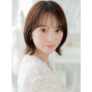 透けバングツヤ髪アースカラーくびレイヤー　くすみベージュ