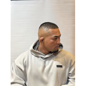 スキンフェードボウズ