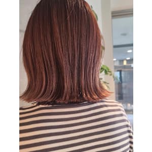 切りっぱなしボブ×ピンクブラウン