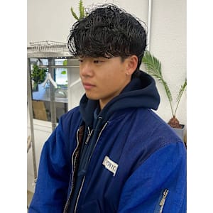 癖毛風メンズパーマ - BOW【ボウ】掲載中