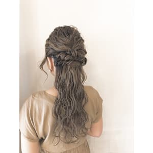 王道ゆるふわハーフアップ＊