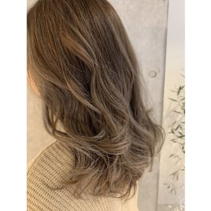 ＊王道アッシュベージュ＊