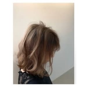 ゆるかわボブ フォギーベージュ