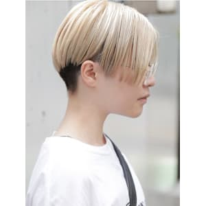 刈上げ×ハイトーンショート