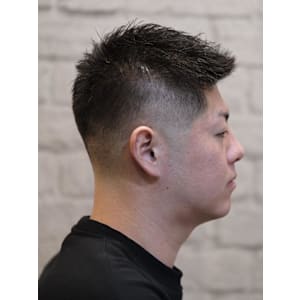 メンズ／スキンフェード／ベリーショート／アップバング