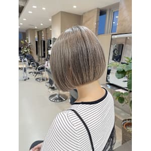 ミニボブ×ハイトーン