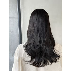 ヨシンモリ×ダークグレージュ