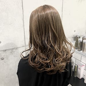 ベージュナチュラルカラー