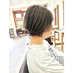 束感ボブ/カーキグレージュ/20代30代40代