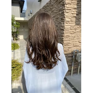 チョコベージュ