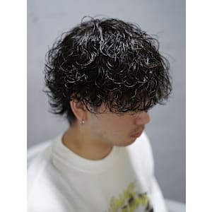 10代20代波巻きスパイラルパーママッシュウルフ