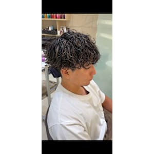 【メンズ】ハイライトパーマ