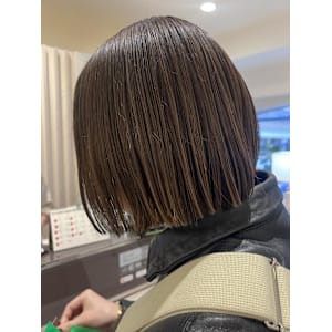 40代お洒落ぱっつんボブ