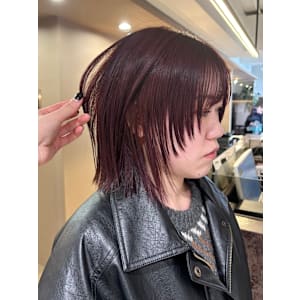 ワインレッド/フェイスレイヤー/ミディアムレイヤー/横浜駅