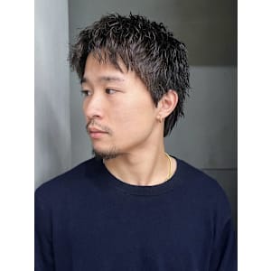 スパイキーショート_ba540601