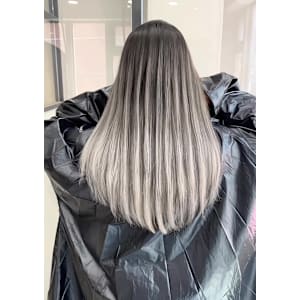 【忙しいママさんにも大人気◎】ハイライトカラー