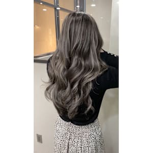 【立体感◎】バレイヤージュ/ハイライト/レイヤーカット