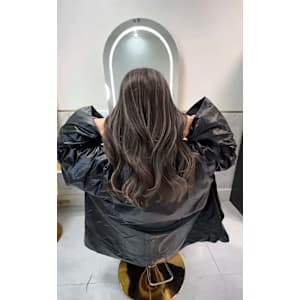 【忙しいママさんにも大人気◎】ハイライトカラー