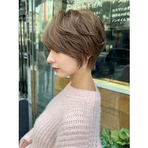 ゆるふわ大人ショート×シルキーベージュ【NAYUMI】