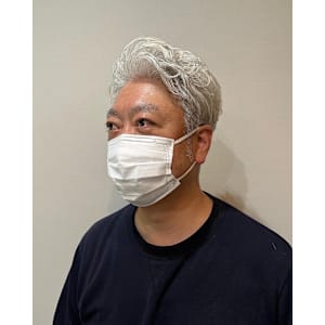 30代・40代　メンズ　グレイヘア　パーマヘア - en by smile【エンバイスマイル】掲載中