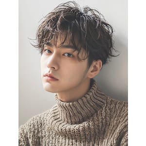 ニュアンスパーマ刈り上げ