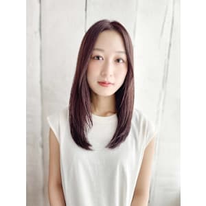 20代30代40代　大人センターパートツヤ髪