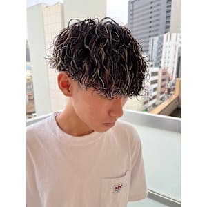 メンズサロン LUVISM by fifth大宮店×スタイル