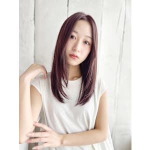 20代30代40代　大人センターパートツヤ髪