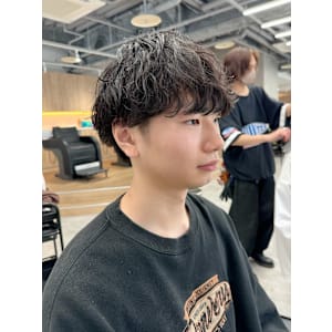 メンズサロン LUVISM by fifth大宮店×スタイル - メンズサロン LUVISM by fifth大宮店【メンズサロンラヴィズムバイフィフスオオミヤテン】掲載中