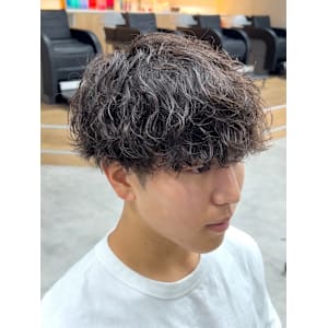 LUVISM by fifthメンズサロン×スタイル