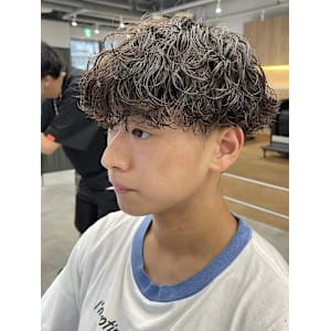 LUVISM by fifthメンズサロン×スタイル