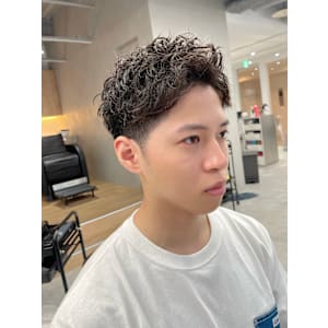 LUVISM by fifthメンズサロン×スタイル