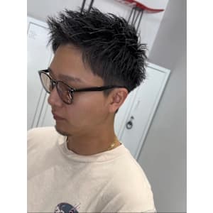 LUVISM 名駅店【ラヴィズム】×スタイル