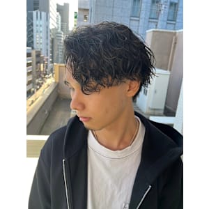 LUVISM 名駅店【ラヴィズム】×スタイル