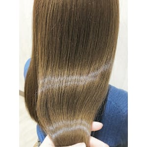 ダメージレスボヤージュ縮毛矯正