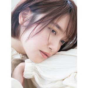 大人かわいい小顔透明感ブランジュショート