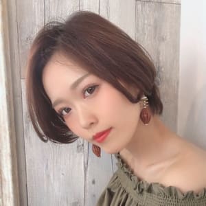 かきあげショートボブ