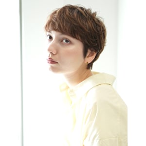 くびれショート・ボブ/丸顔/前髪あり/絶壁解消/40代