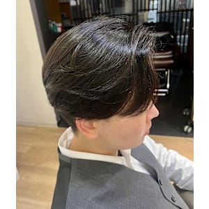 セットが楽になる！毛流れパーマ